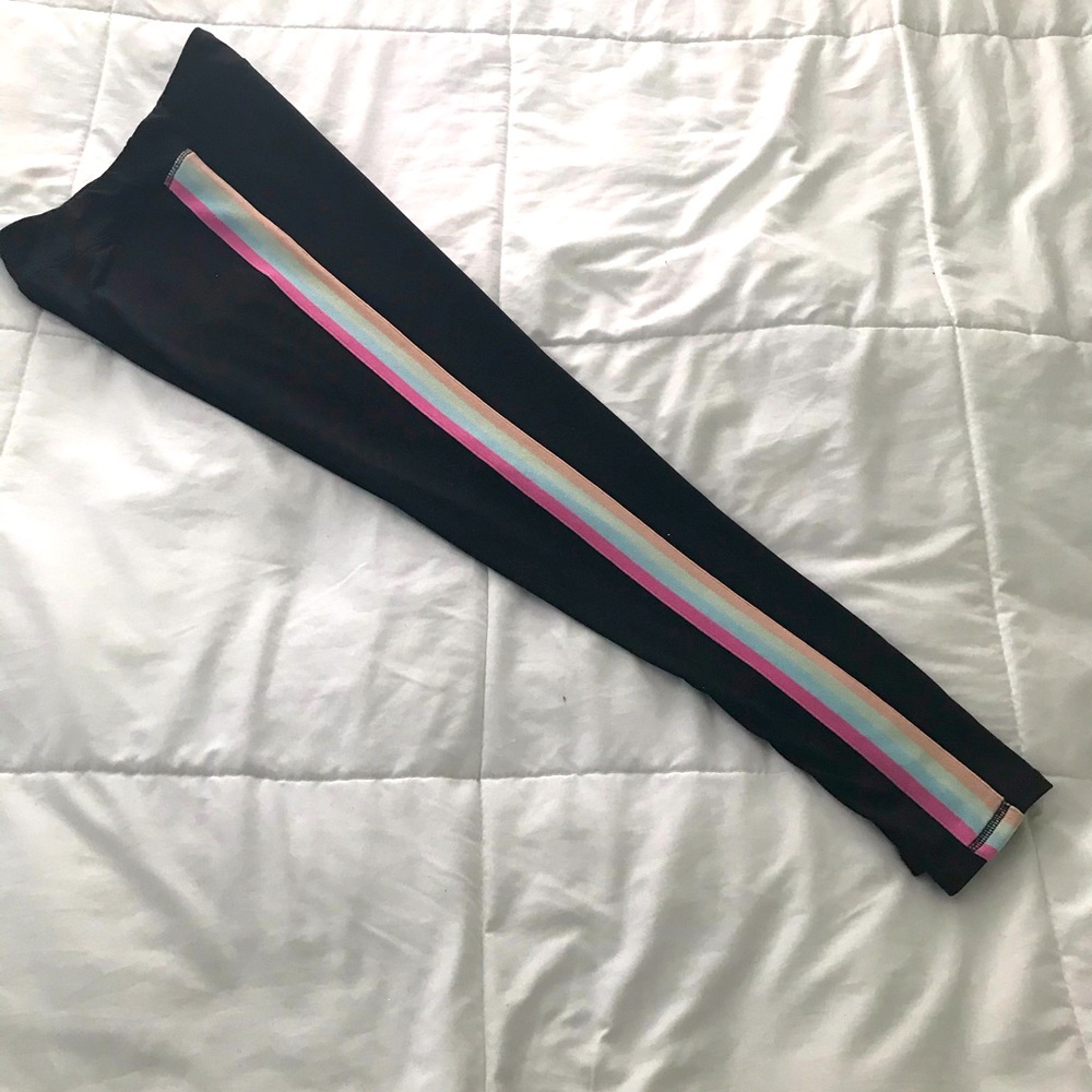 EUC Girls Spiritual Gangster sz 14 black leggings